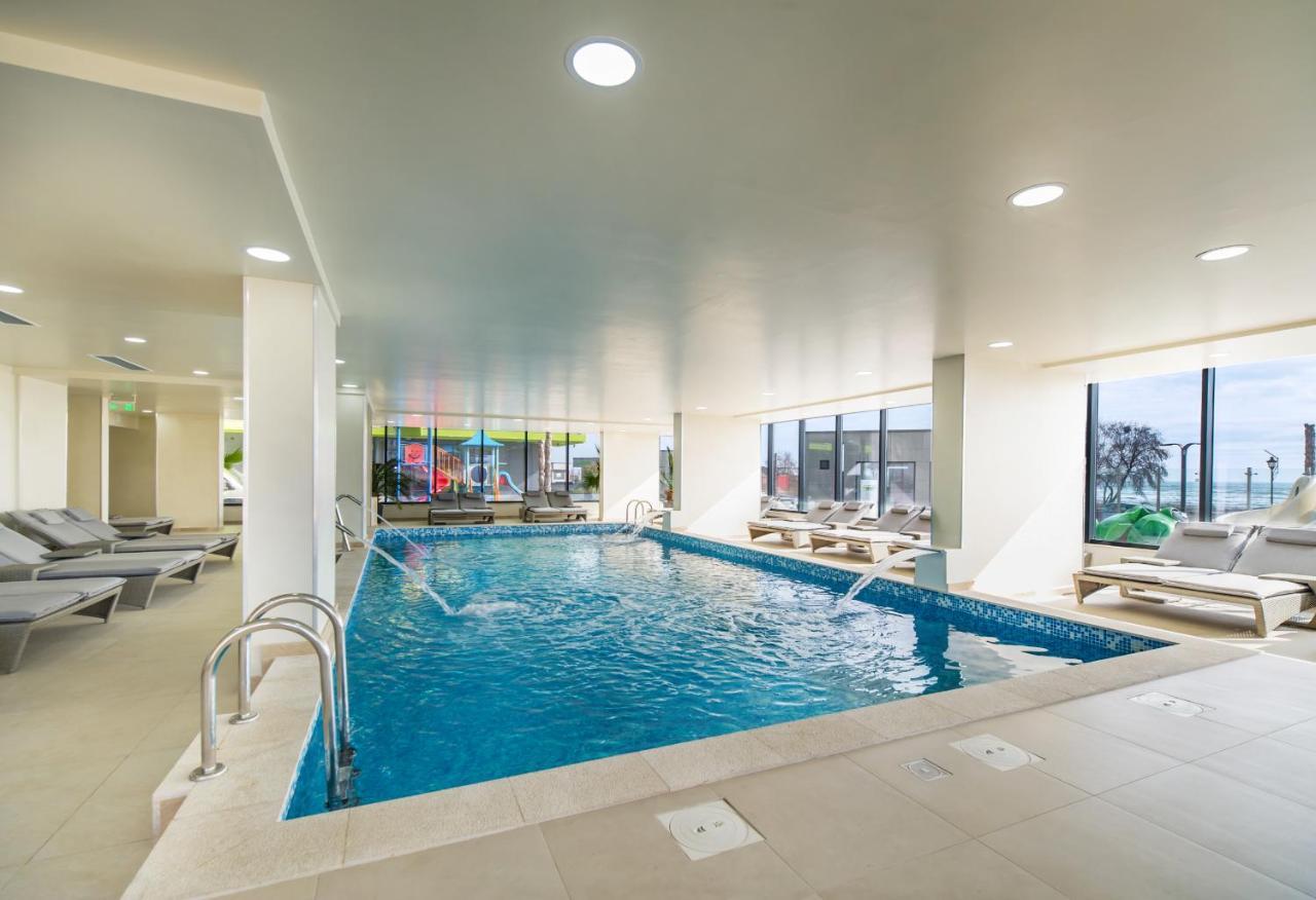 Năvodari Sea La Vie 2Br Apt Spa N Pool Beach Resort מראה חיצוני תמונה