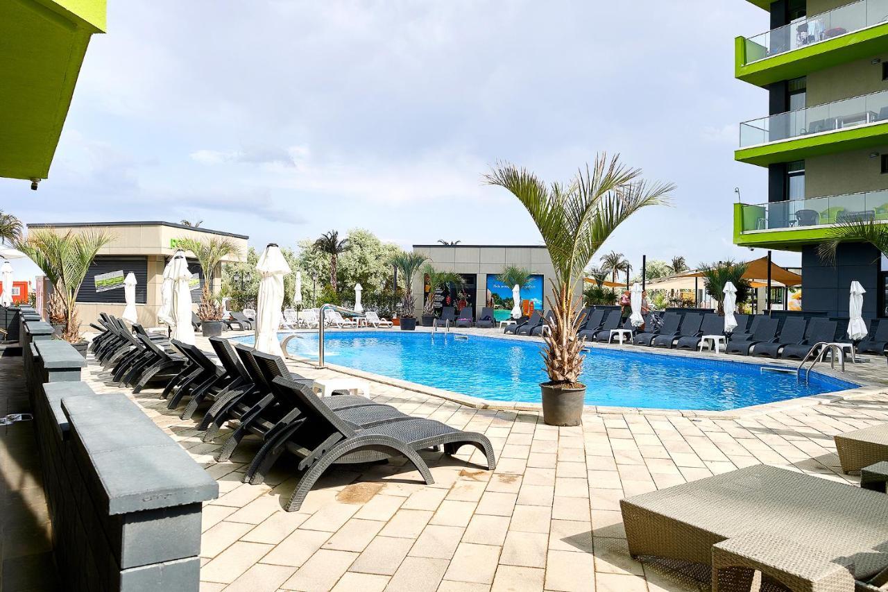 Năvodari Sea La Vie 2Br Apt Spa N Pool Beach Resort מראה חיצוני תמונה